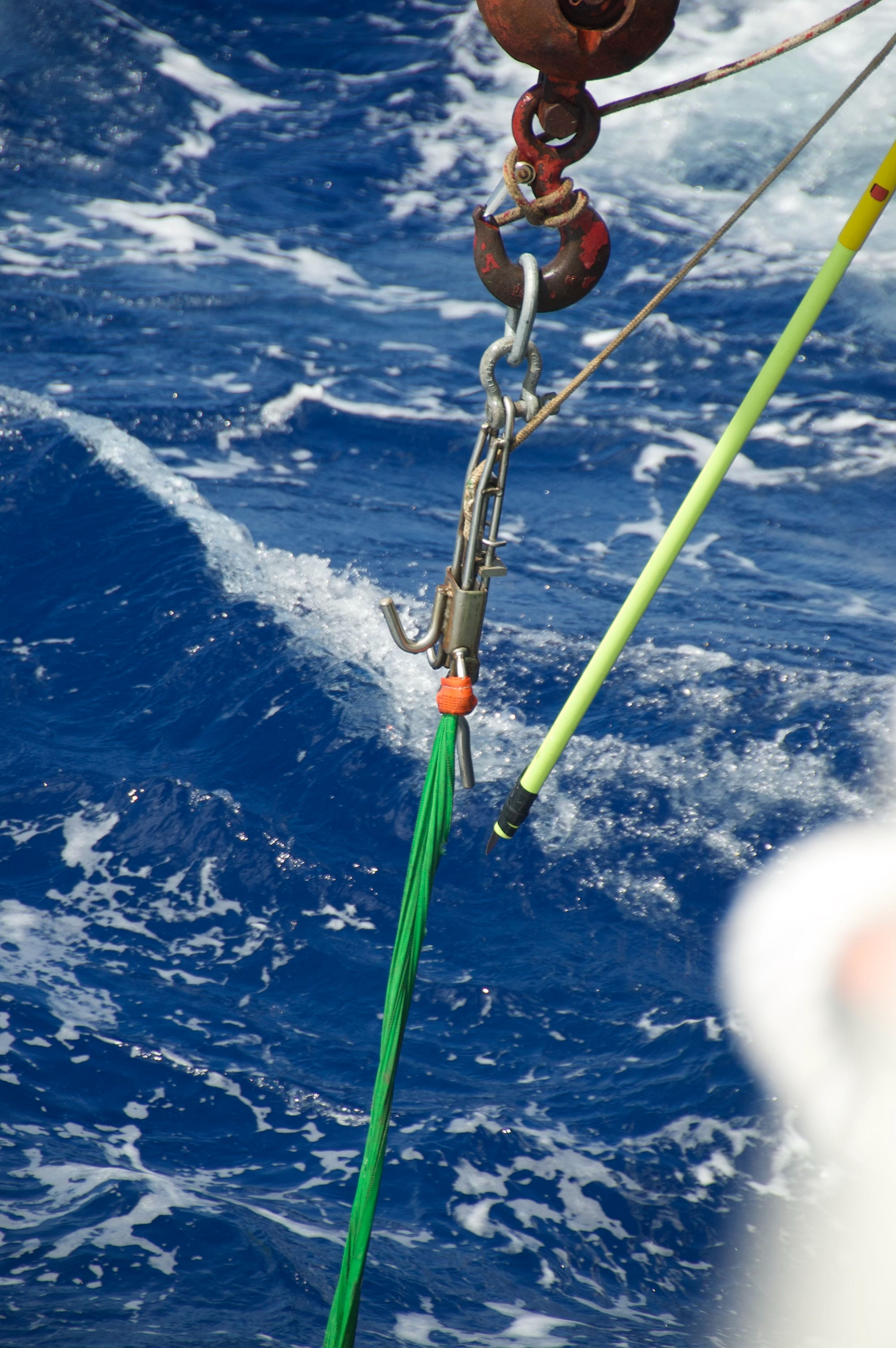 Mooring anchor release fail